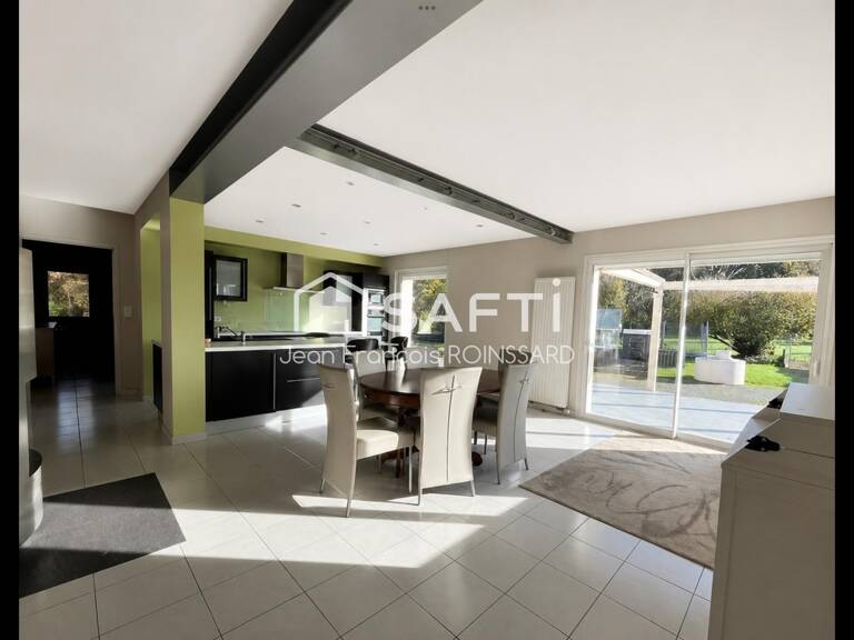 Maison 5 pièces + 4 pièces en étage — photo 1