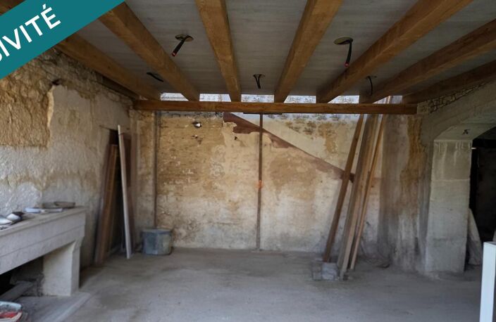Maison en pierre de Bourgogne  210 m²  Fort potentiel  Environnement calme — photo 3
