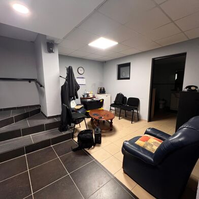 Immeuble  249000 €