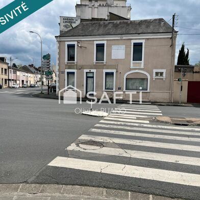 Bureau 4 pièces 77000 €