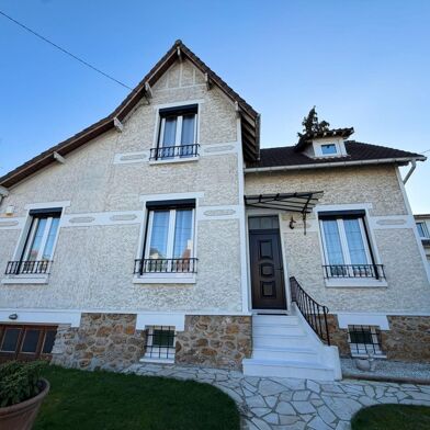 Maison 5 pièces 332800 €