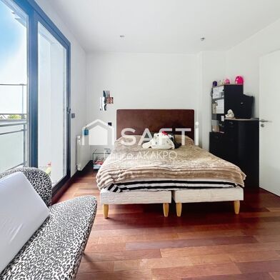 Maison 7 pièces 745000 €