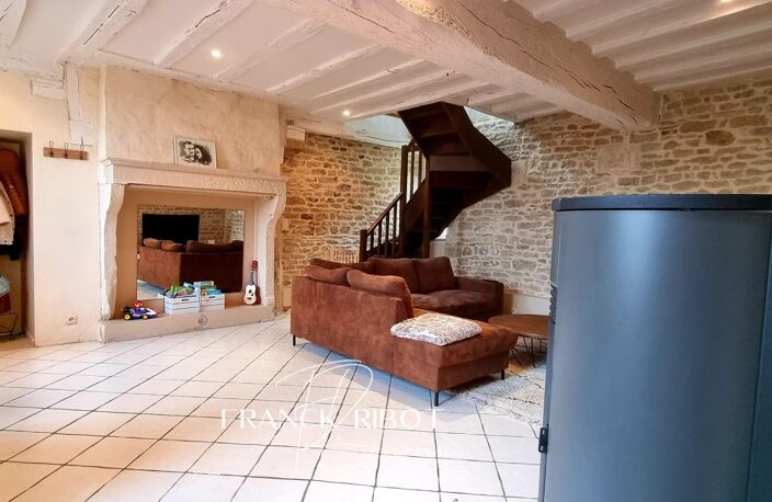 Maison ancienne rénovée de 147m2, 178m2 de terrain — photo 4