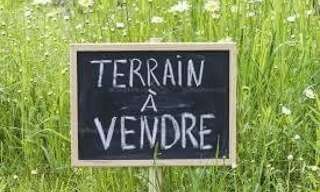 Terrain  4681 m² à vendre à Oyré (86220)