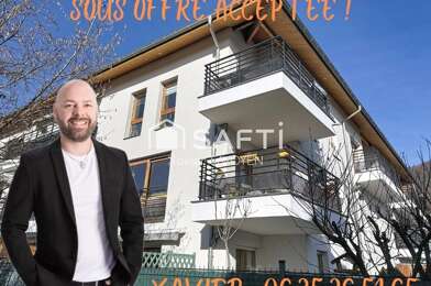 Appartement 4 pièces 220000 €