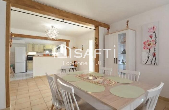 Maison de 240 m2 avec 3 logements, piscine — photo 4