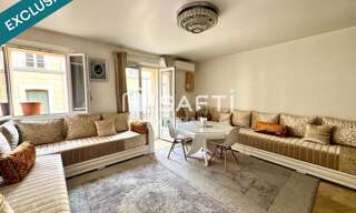 Immeuble  166 m² à vendre à La Tour-d'Aigues (84240)