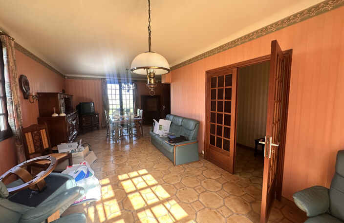 Charmante maison de 113 m2 à rénover - BENET — photo 3