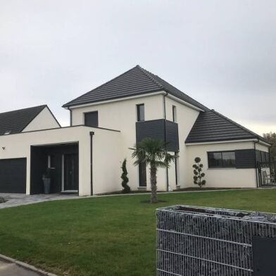 Maison 6 pièces 292300 €