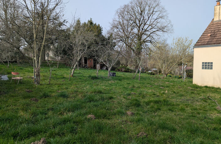 Grande maison de bourg à rénover ! — photo 2