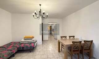 Immeuble  155 m² à vendre à Apt (84400)