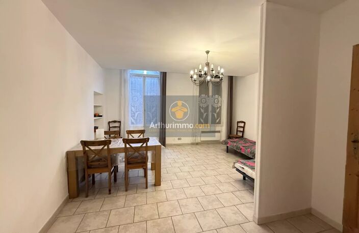 Immeuble de caractère à fort potentiel – Centre d’Apt (84400) — photo 3