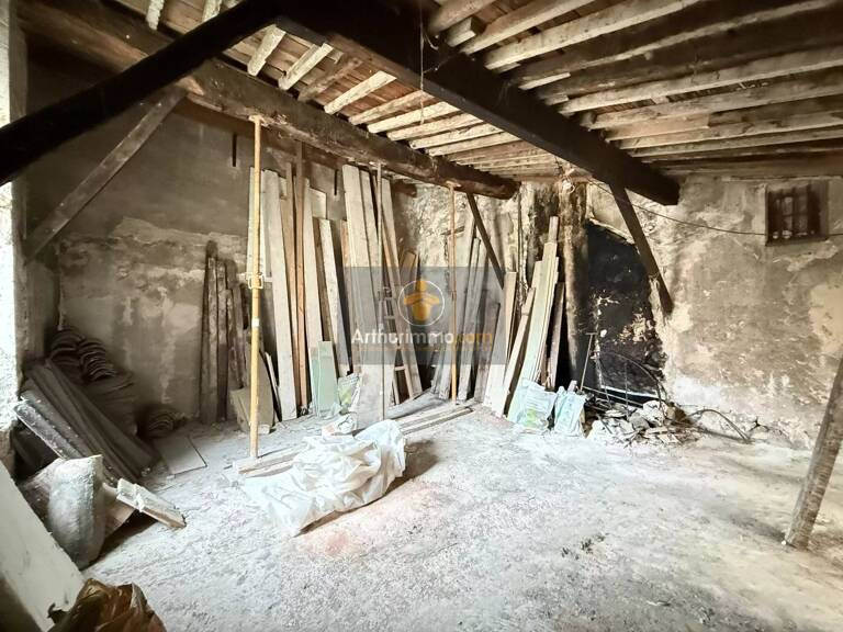 Immeuble de caractère à fort potentiel – Centre d’Apt (84400) — photo 1