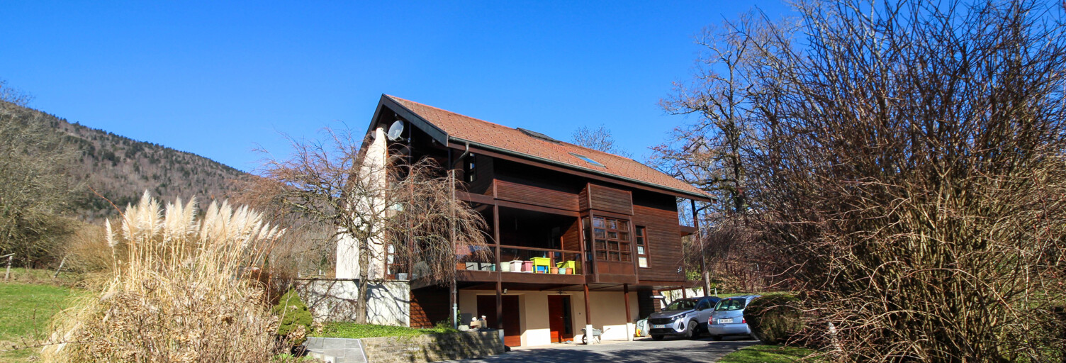 Maison 6 Pièces 175 m² à vendre à Gex (01170)