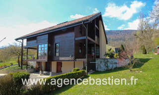 Maison 6 Pièces 175 m² à vendre à Gex (01170)