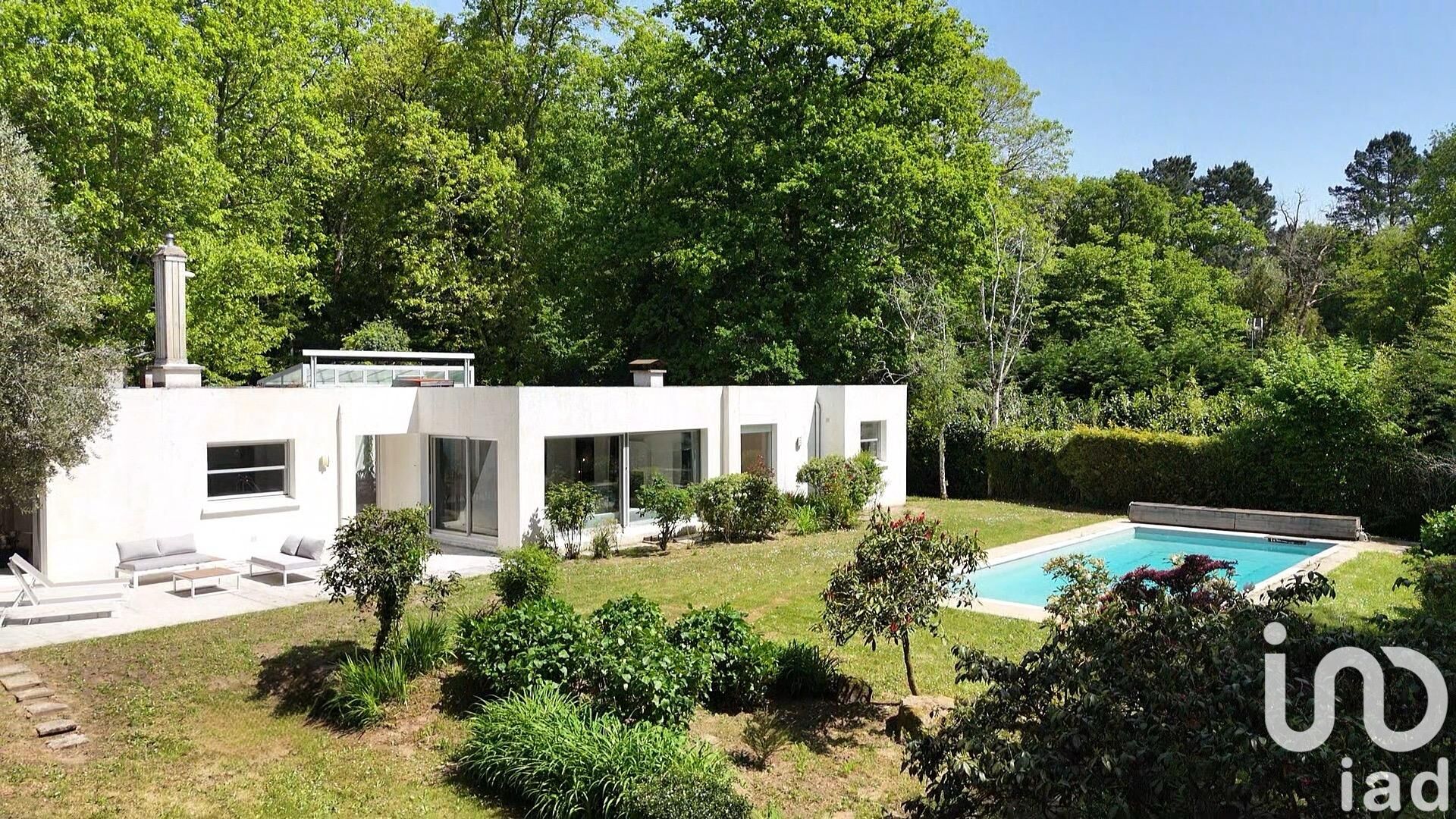 Sautron - 320m² - 10p. - 5ch.