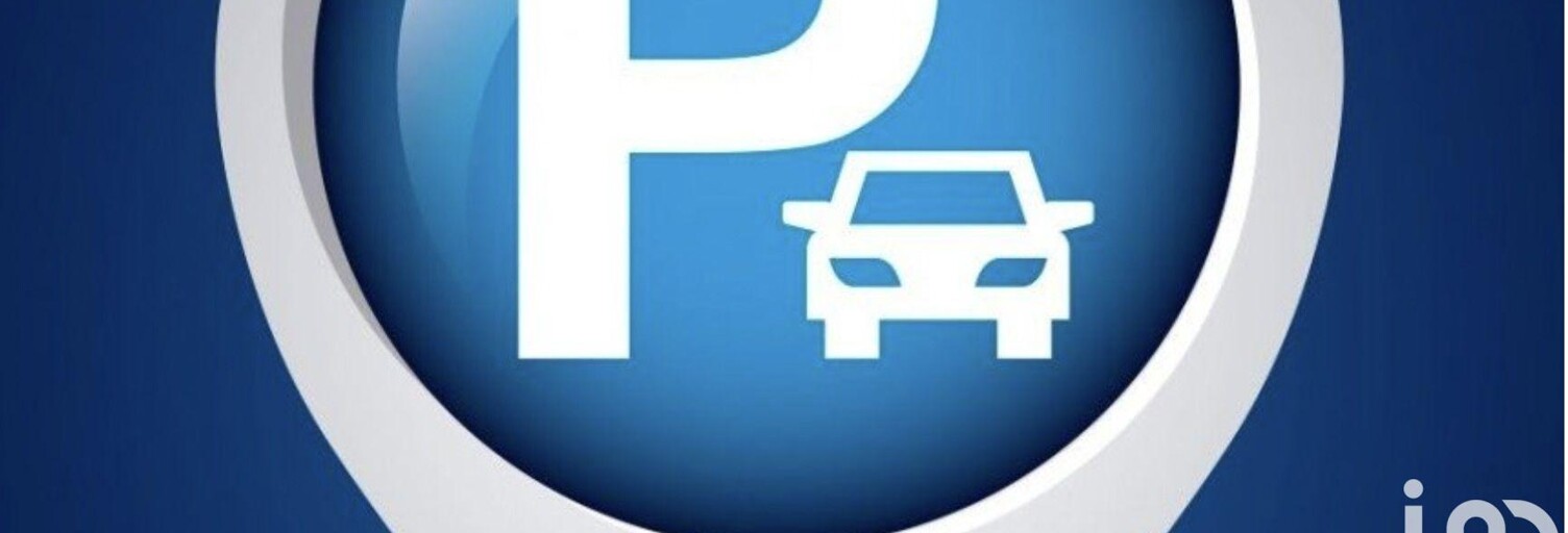 Garage  12 m² à louer à Courbevoie (92400)