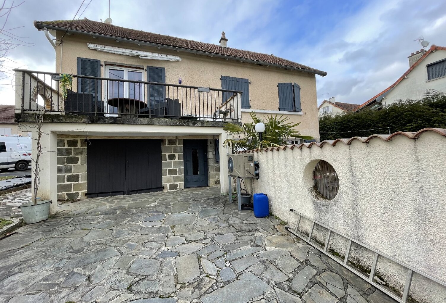 Maison — photo 1