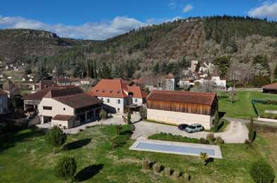 Maison 14 pièces 1050000 €