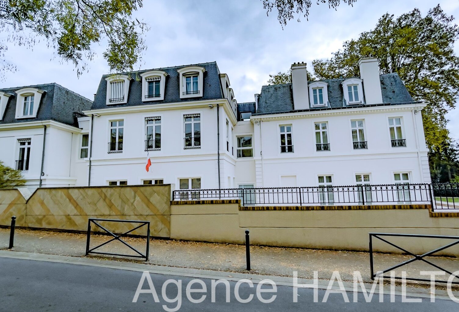 Appartement — photo 1