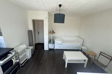 Appartement 1 pièces 861 €
