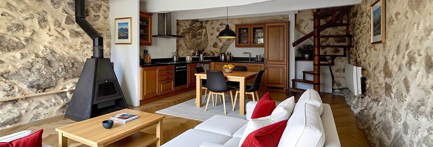 Maison 5 Pièces 99 m² à vendre à Gréolières (06620)