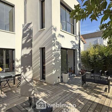 Maison 9 pièces 1530000 €