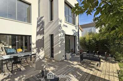 Maison 9 pièces 1530000 €