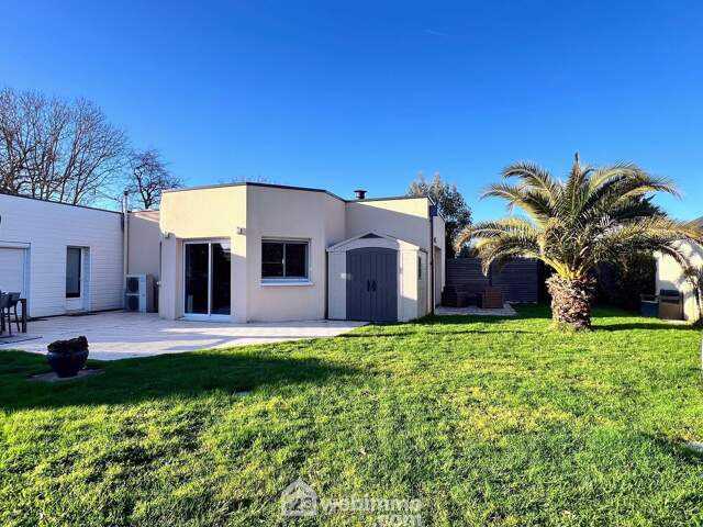 Maison - 165m² - Saint-Martin-du-Fouilloux — photo du bien
