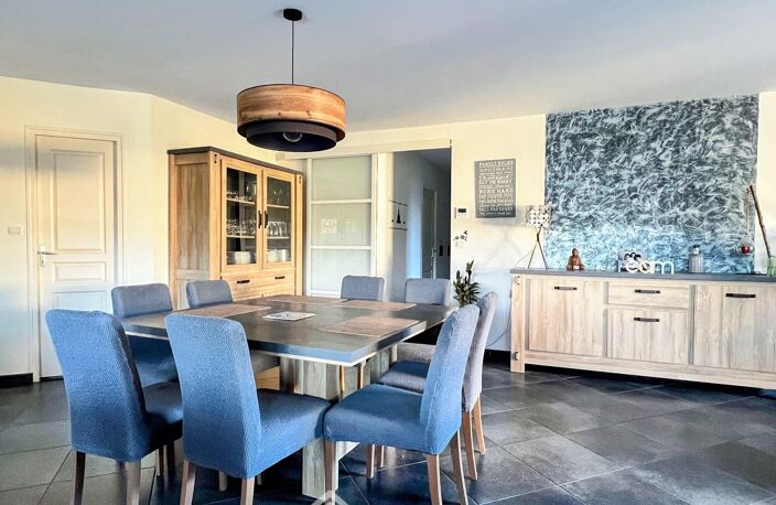 Maison - 165m² - Saint-Martin-du-Fouilloux — photo 4