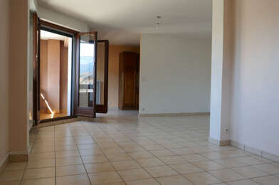 Appartement 3 pièces 220500 €