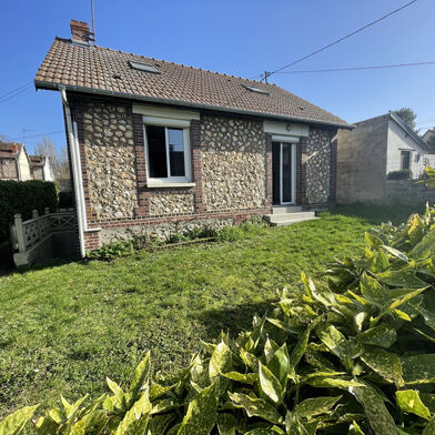 Maison 3 pièces 142900 €