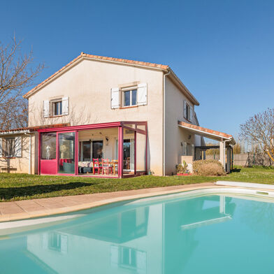 Maison 5 pièces 484000 €