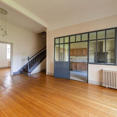 Maison 8 pièces 449000 €