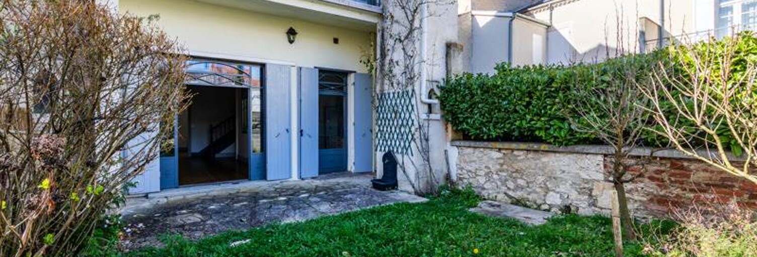 Maison 8 Pièces 189 m² à vendre à Agen (47000)
