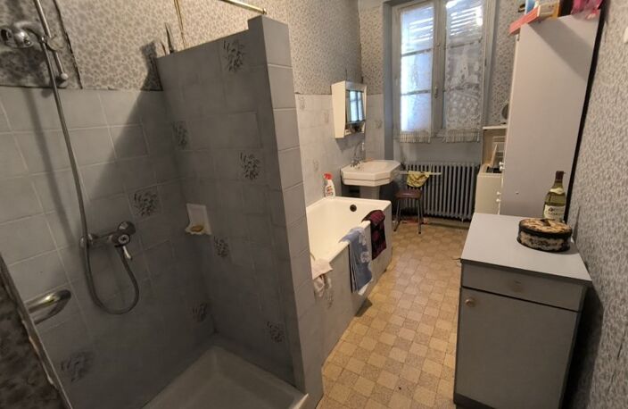 Maison en pierre de 8 pièces principales — photo 5