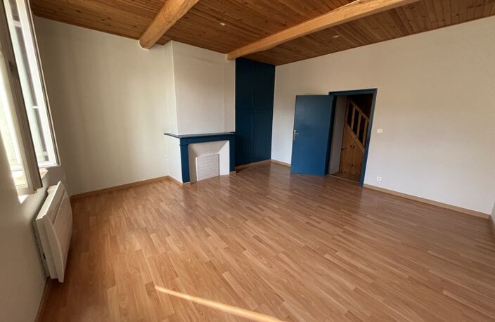 Maison de bourg de 4 pièces principales — photo 3