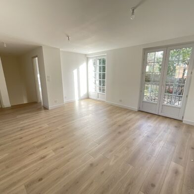 Maison 5 pièces 369000 €