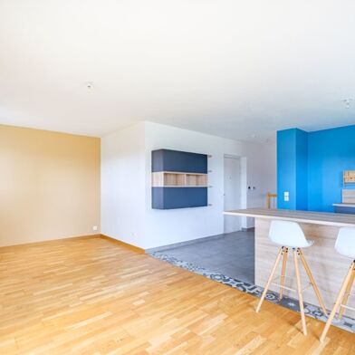 Appartement 4 pièces 385688 €