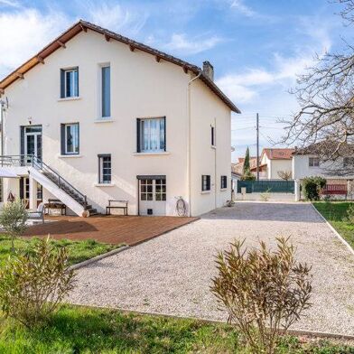 Maison 7 pièces 400140 €