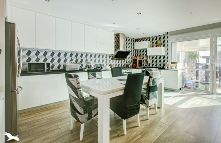 Vente maison 5 pièces 134 m² Malemort (19360) — photo 4