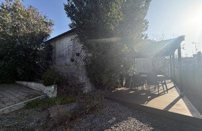Maison en pierre de 5 pièces principales — photo 2