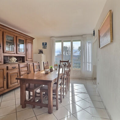 Appartement 4 pièces 165000 €