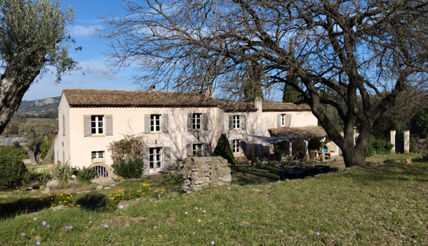 Villa / Maison 8 pièces  à vendre Hyères 83400