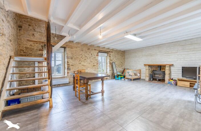 Maison en pierre de 6 pièces principales — photo 5