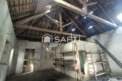 Immeuble  54000 €