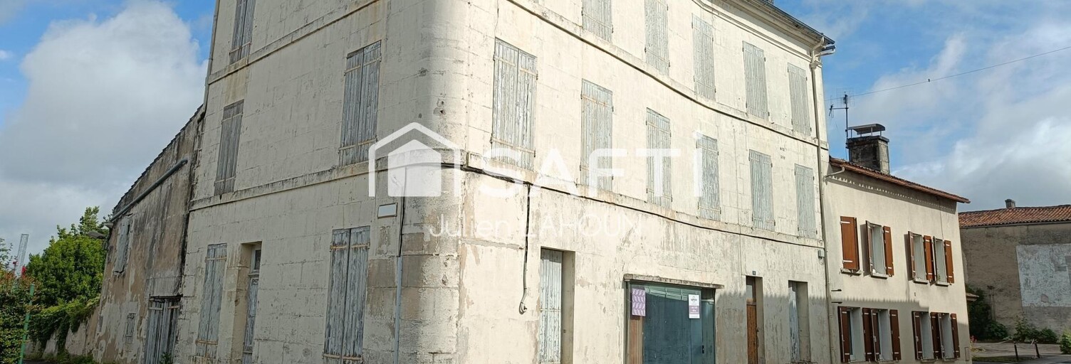 Immeuble  500 m² à vendre à Segonzac (16130)
