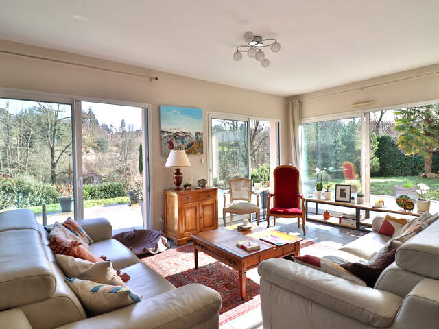 EN EXCLUSIVITÉ   Maison familiale 198 m2   8 chambres - — photo du bien