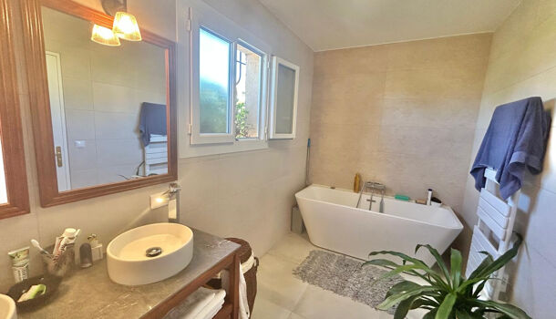 Villa / Maison 4 pièces  à vendre Saint-Raphaël 83700