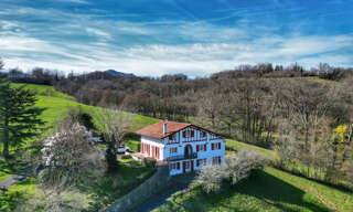 Maison 10 Pièces 253 m² à vendre à Saint-Jean-Pied-de-Port (64220)